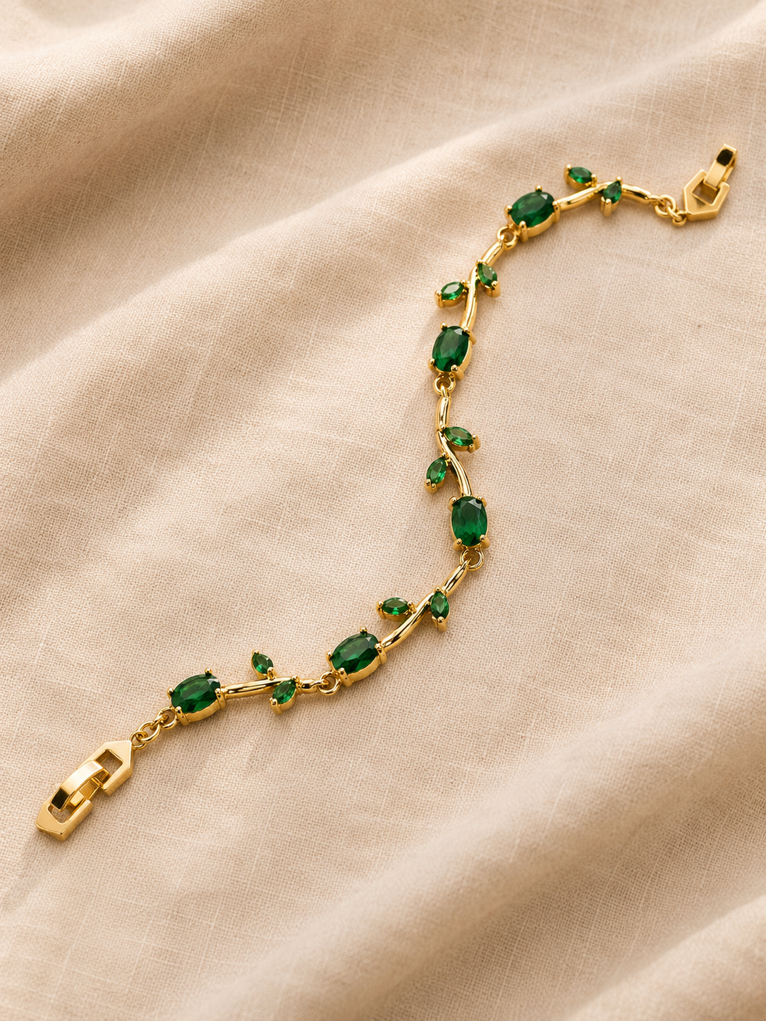 The Tulip Bracelet — Emerald Green