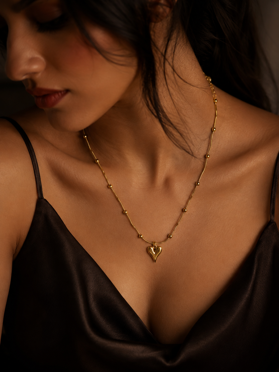Dainty Gold Heart Pendant Necklace