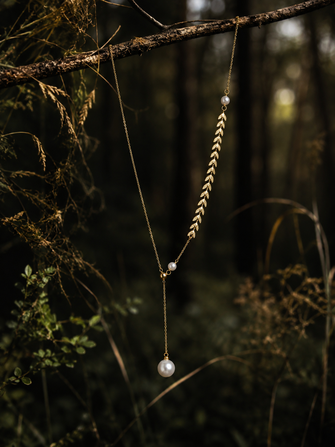 The Wheat Vine Necklace — Pearl