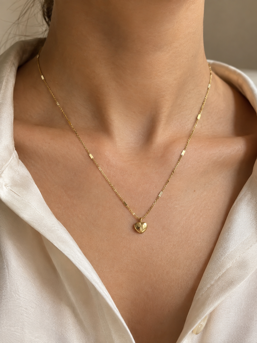 Gold Heart Pendant Necklace