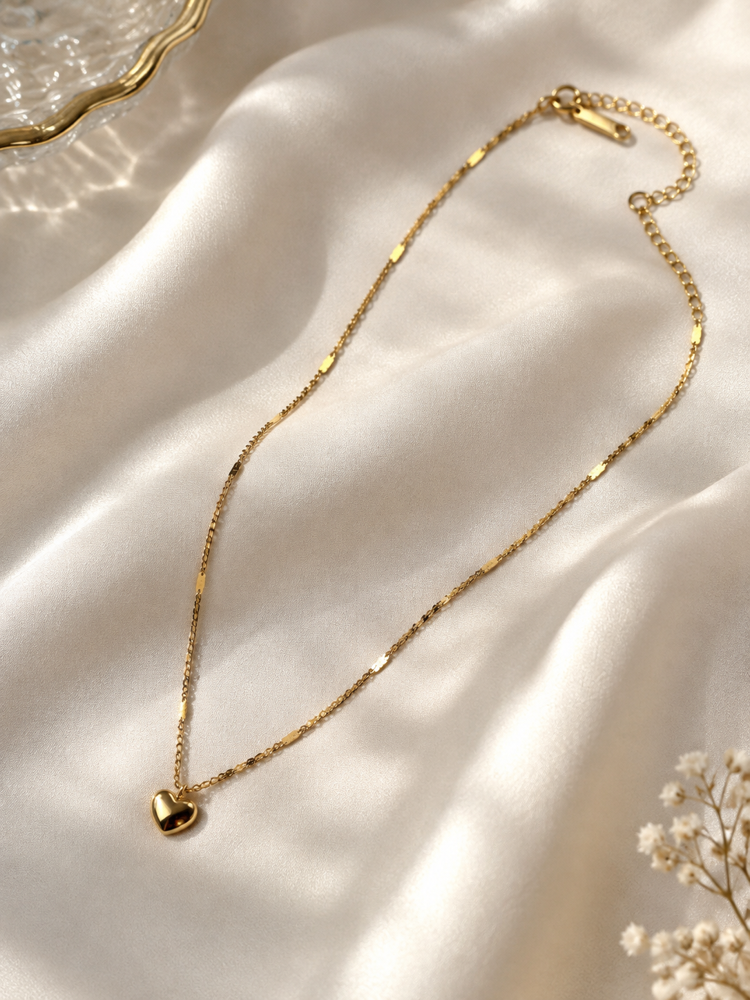 Gold Heart Pendant Necklace