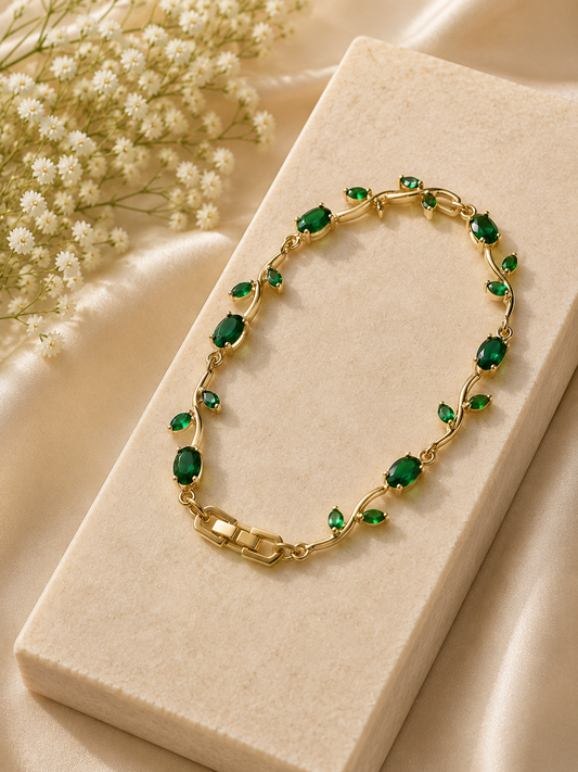The Tulip Bracelet — Emerald Green