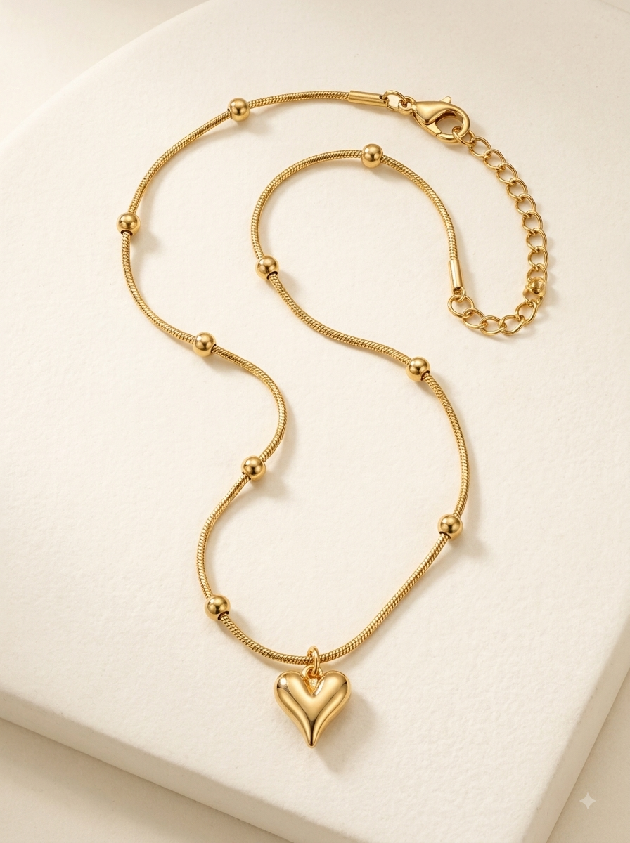 Dainty Gold Heart Pendant Necklace