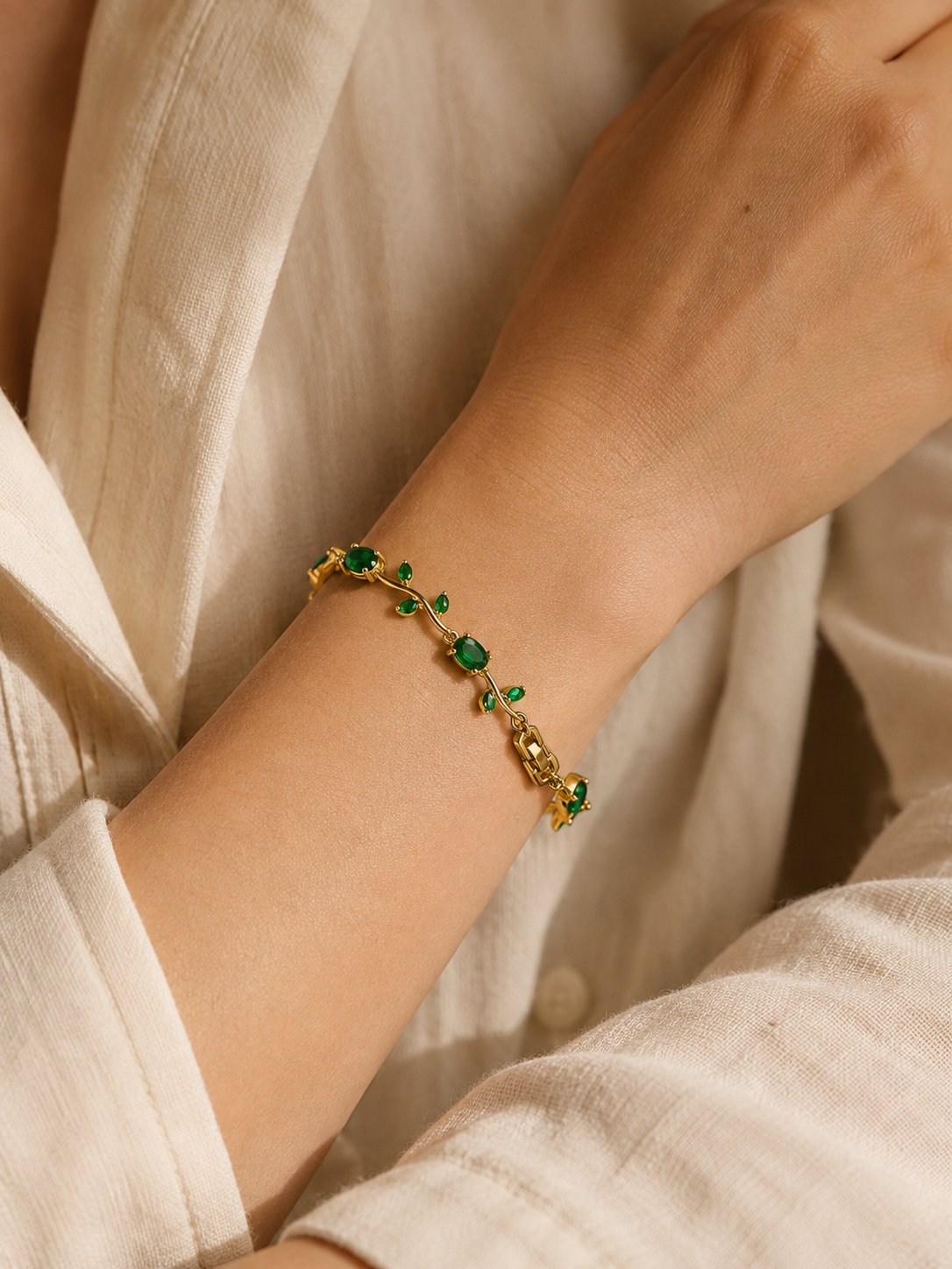 The Tulip Bracelet — Emerald Green